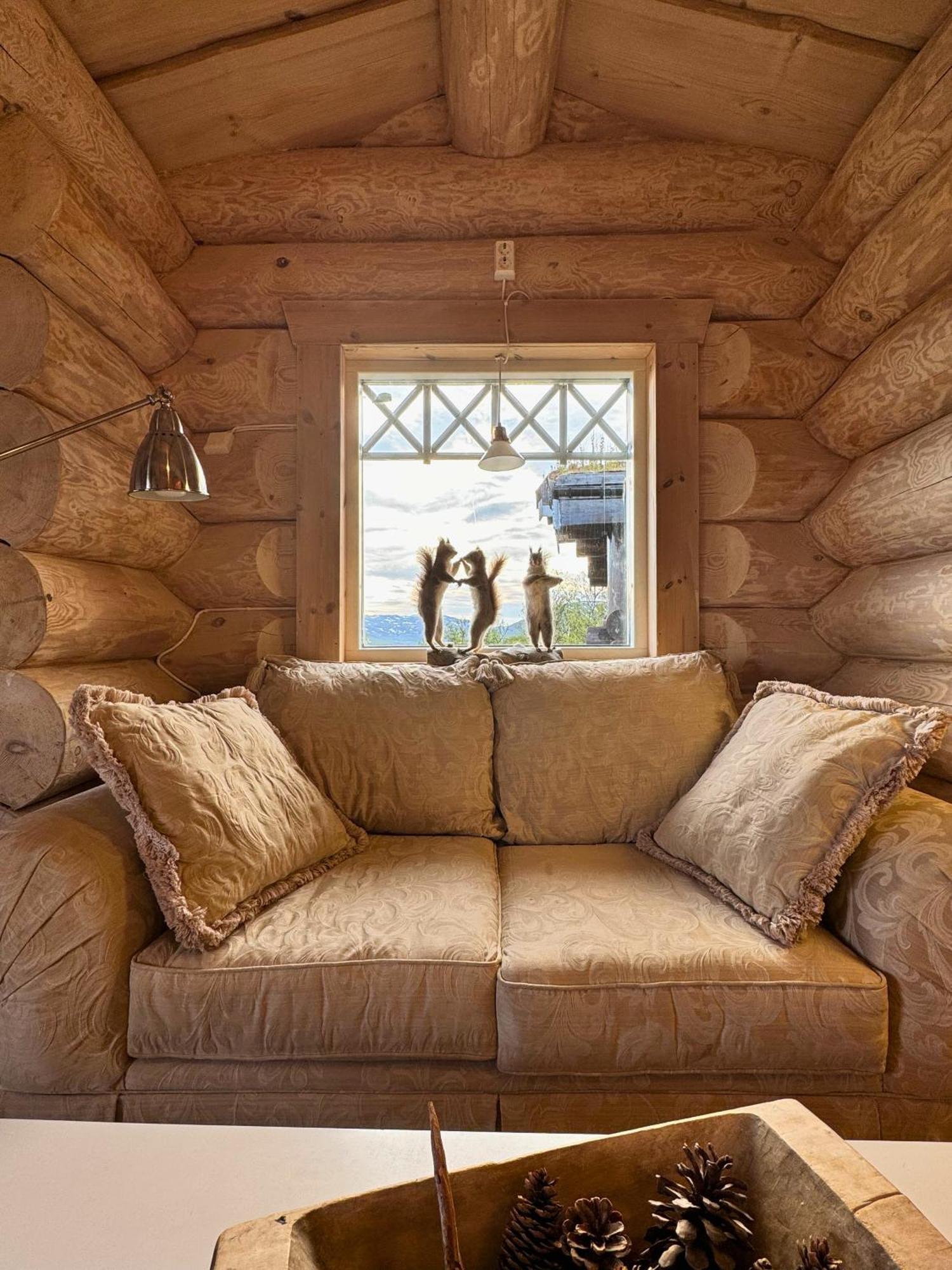 Unique Arctic Timber Cabin Skaidi Exterior foto